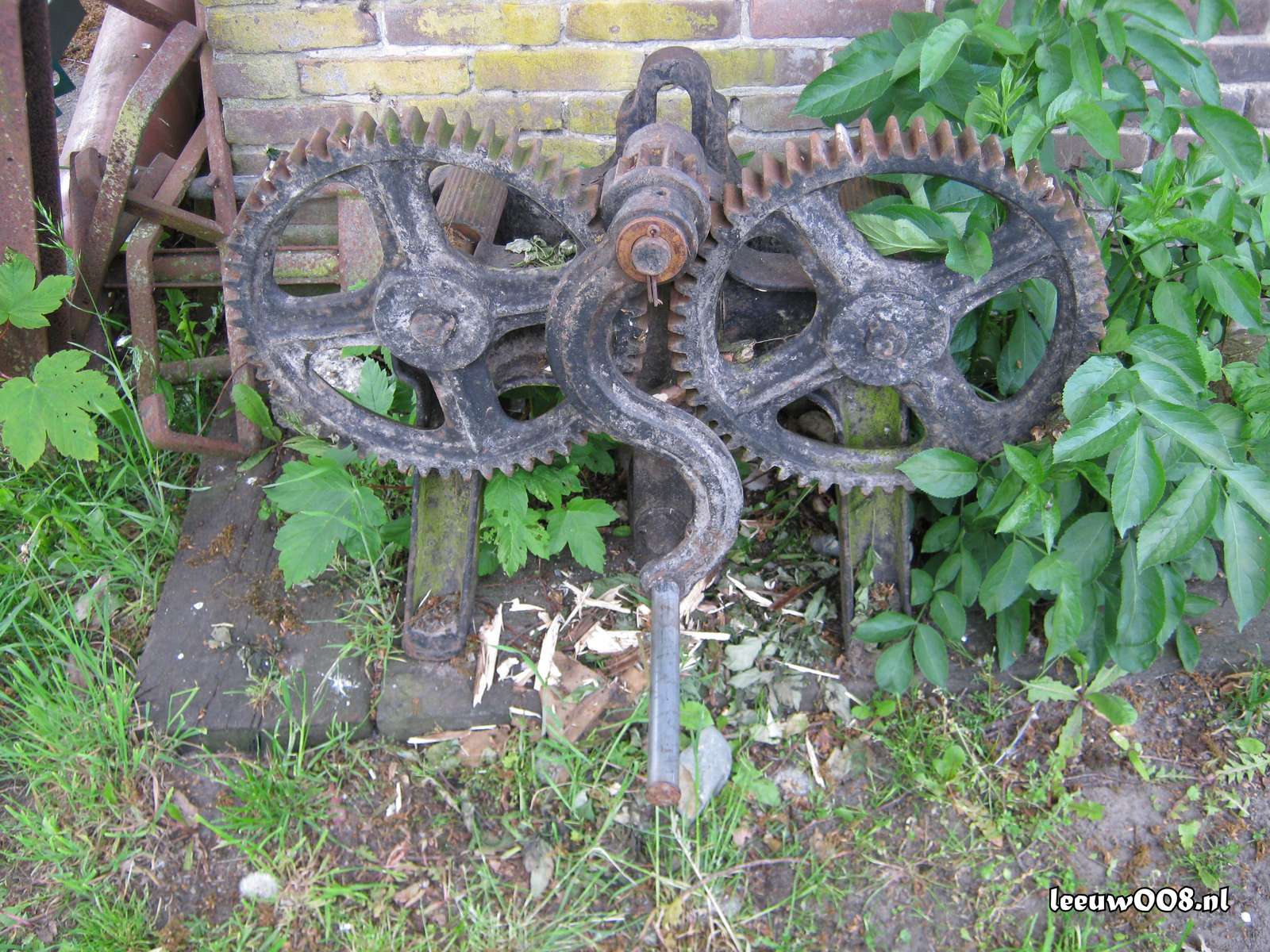 2010 - 20100524172141