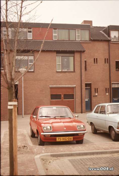 1977 - DD01-2_77-78-02