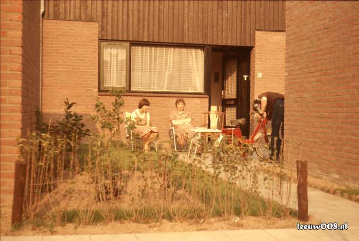 1977 - DD01-2_77-78-36