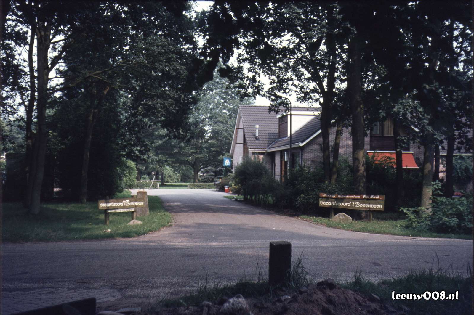 1980 - DD08-2_80-81-38