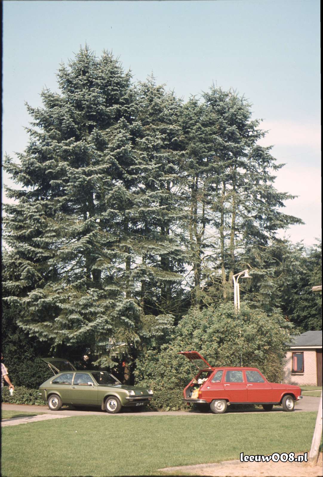 1980 - DD08-2_80-81-42